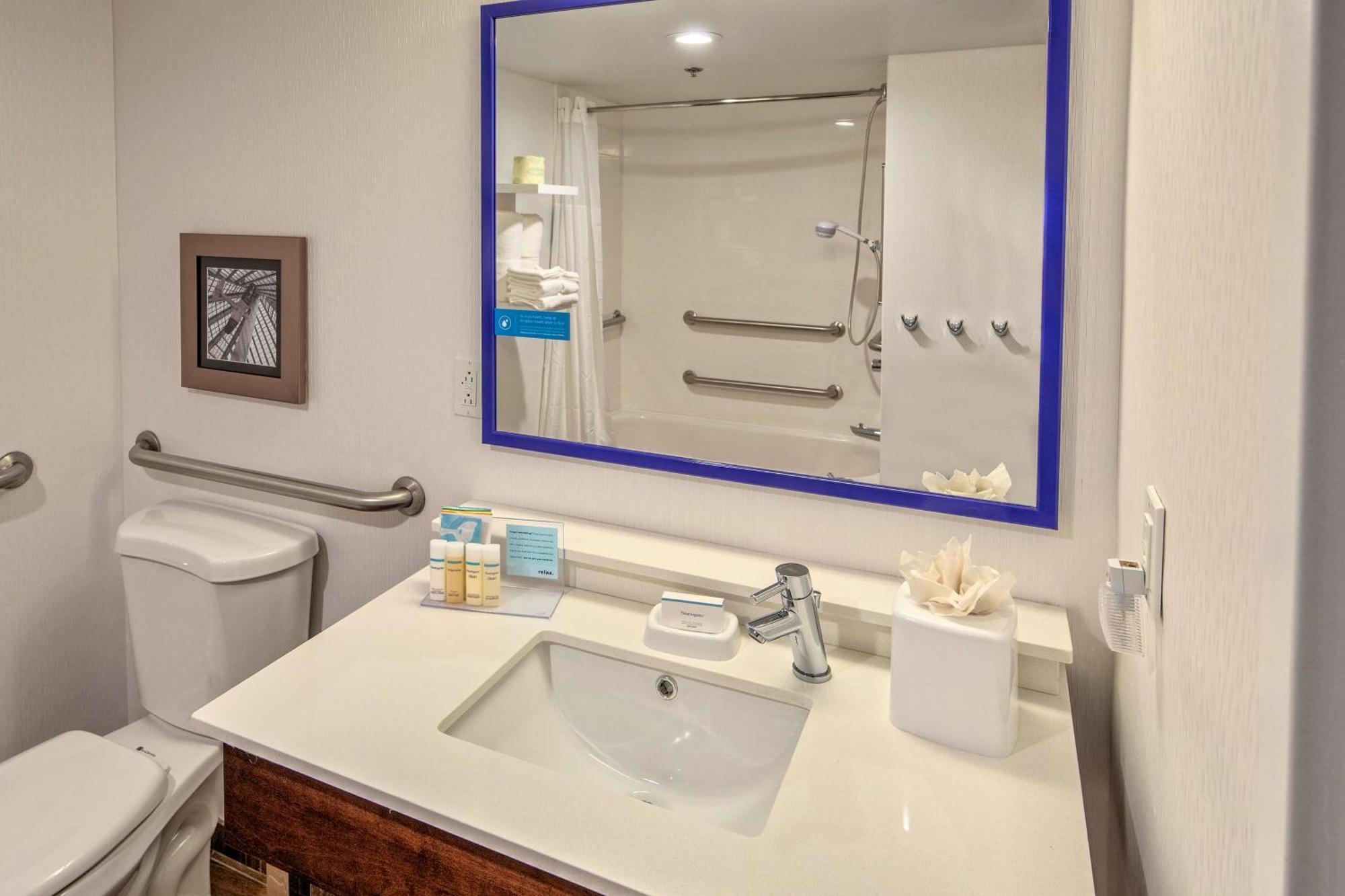 Hampton Inn Dumfries/Quantico Bagian luar foto