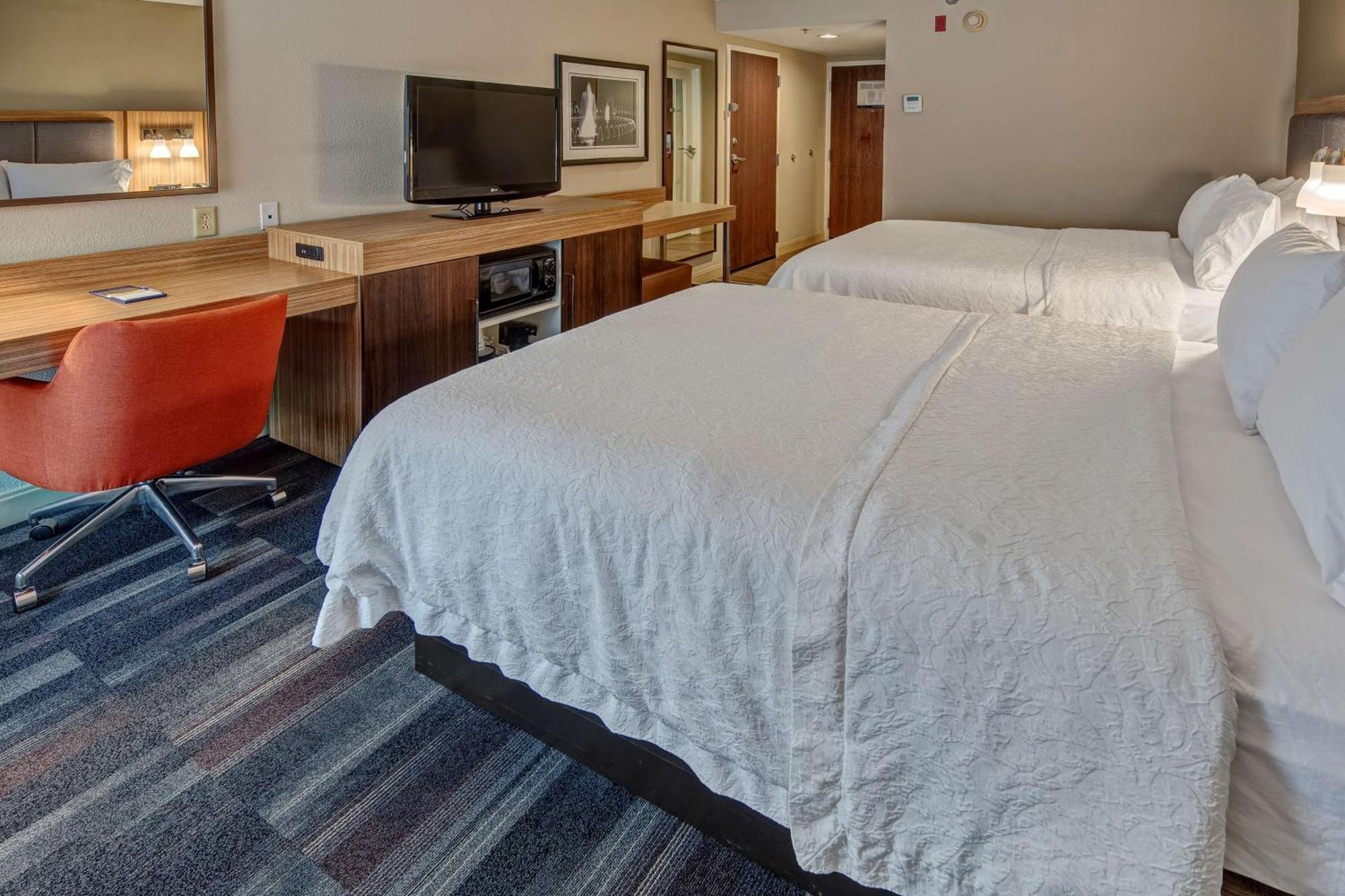 Hampton Inn Dumfries/Quantico Bagian luar foto